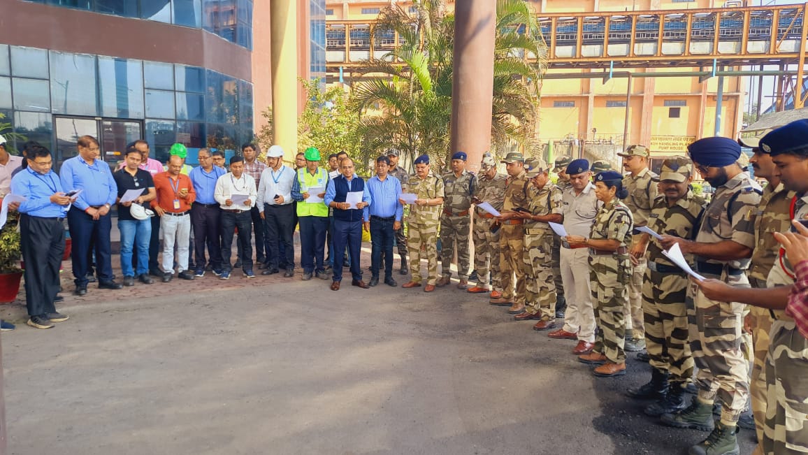 DVC proudly organized mass singing of our National Song Vande Mataram across all its projects to commemorate 150 glorious years of this timeless anthem — a song that has inspired generations in India’s journey of nation-building.